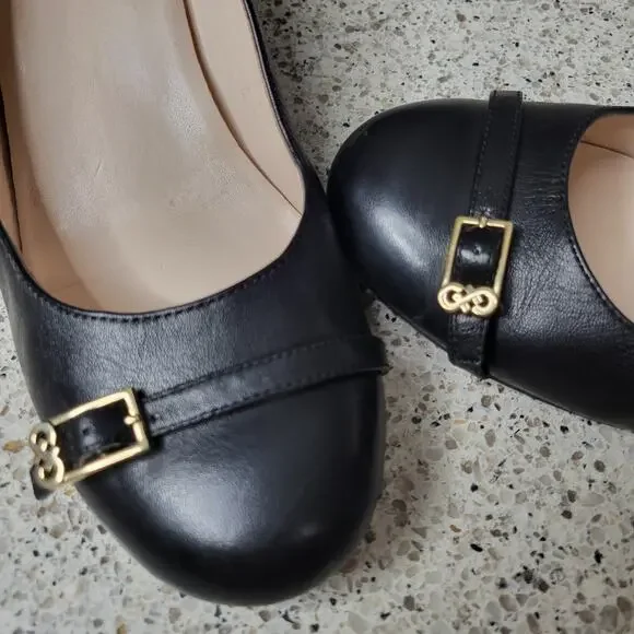 Cole Haan Grand OS Black Leather Closed Round Toe Gold Buckle Wedge Heel✨️9B - Picture 4 of 15